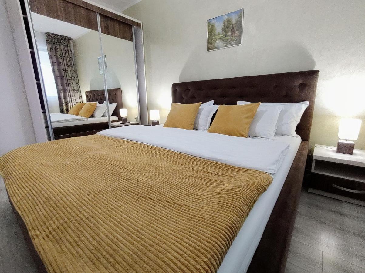 Simona Apartament Palas Mall 1 Iasi Eksteriør billede